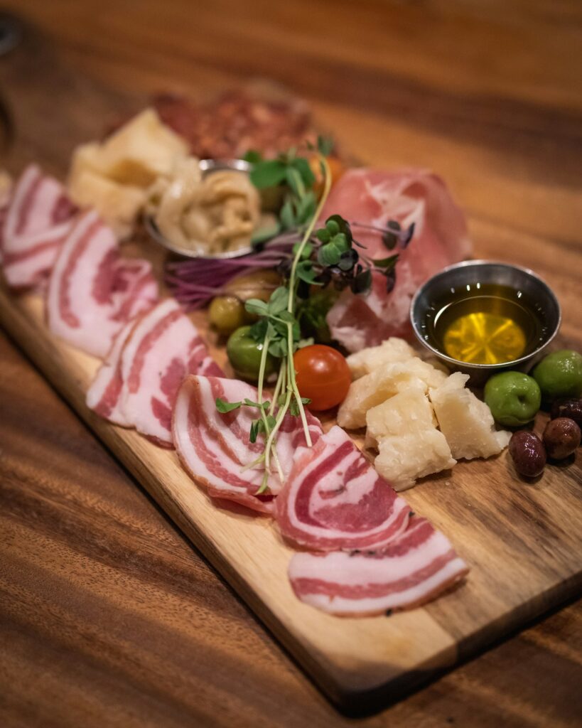 Live-Edge Charcuterie Board, photo 2